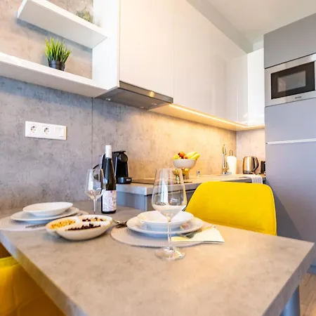 아파트 Lellemarine *